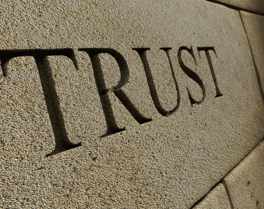 Le trust est-il un contrat?